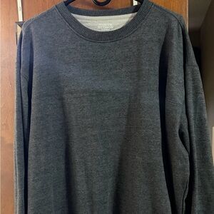 Men's Charcoal Gray Sweatshirt